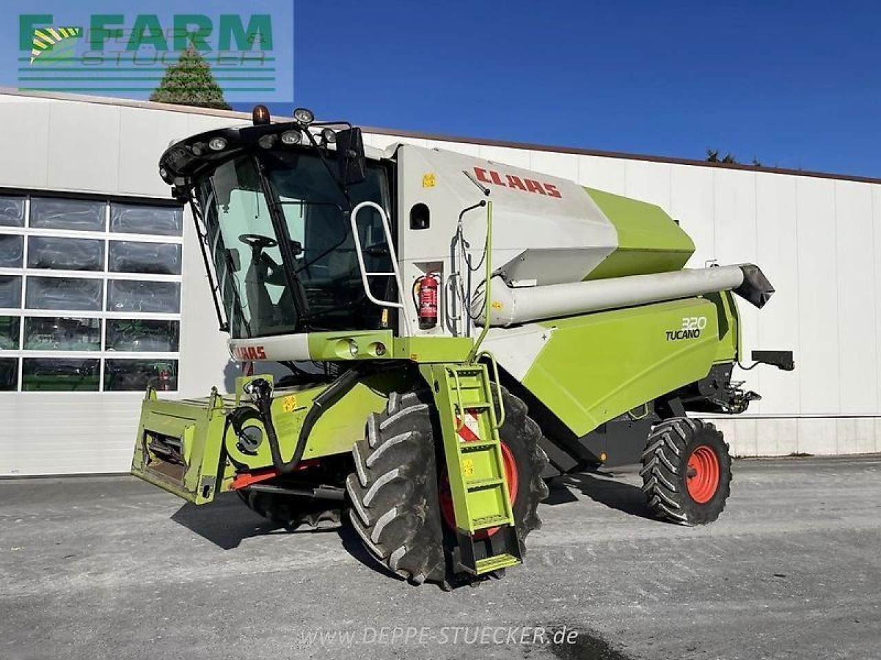 CLAAS tucano 320 mit c490
