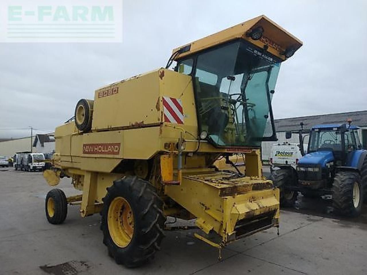 New Holland 8060