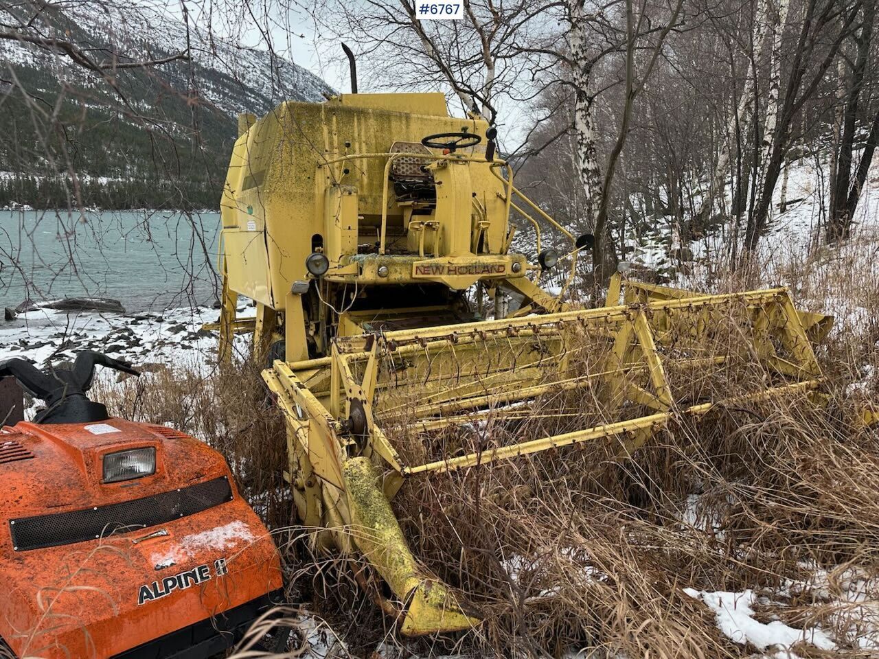 New Holland Clayson M122 Combine harvester. Repair project