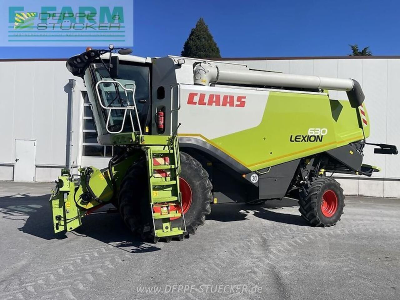 CLAAS lexion 630 montana 4x4 mit v660 schneidwerk