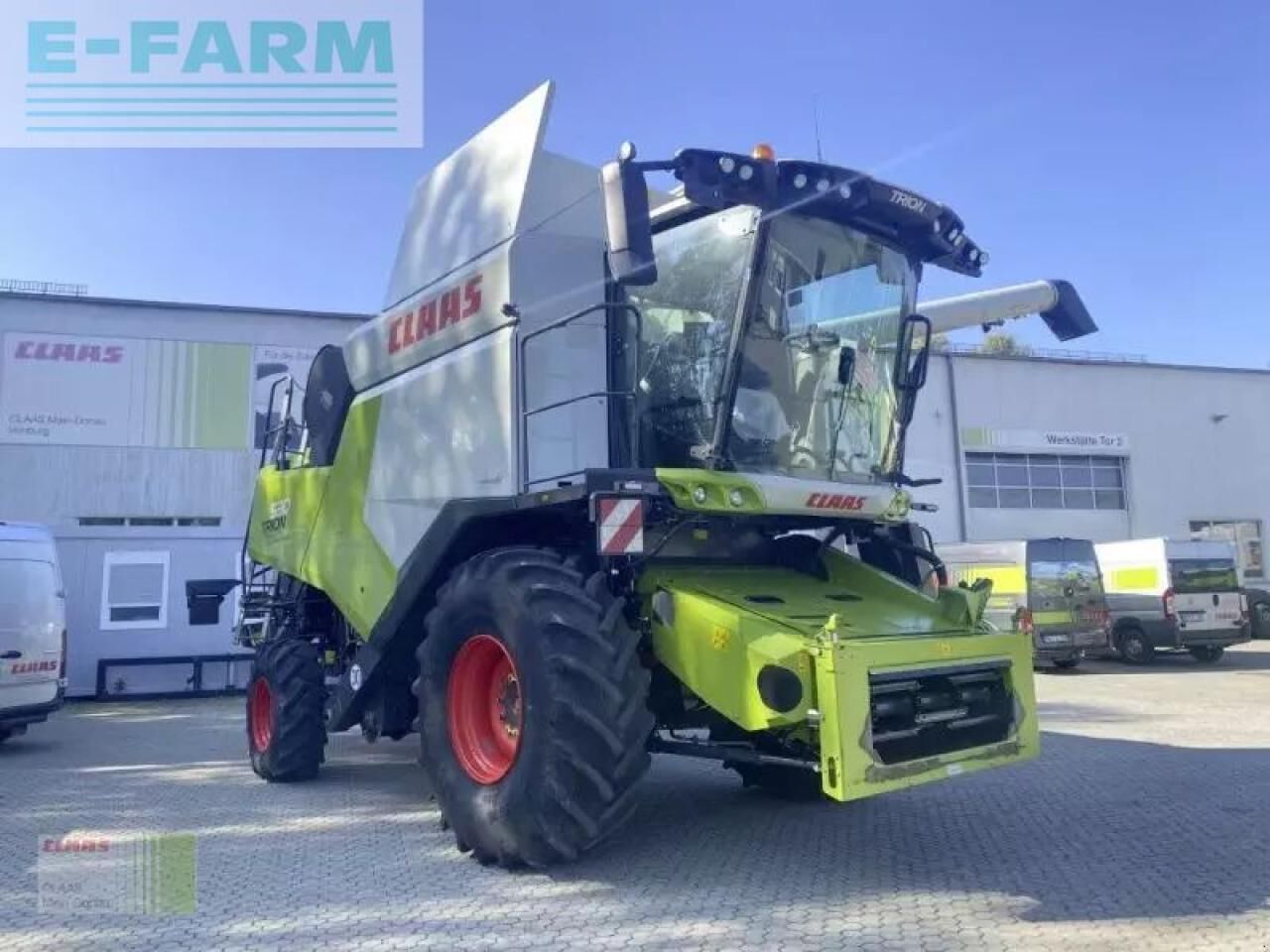 CLAAS trion 530 mit vario 620