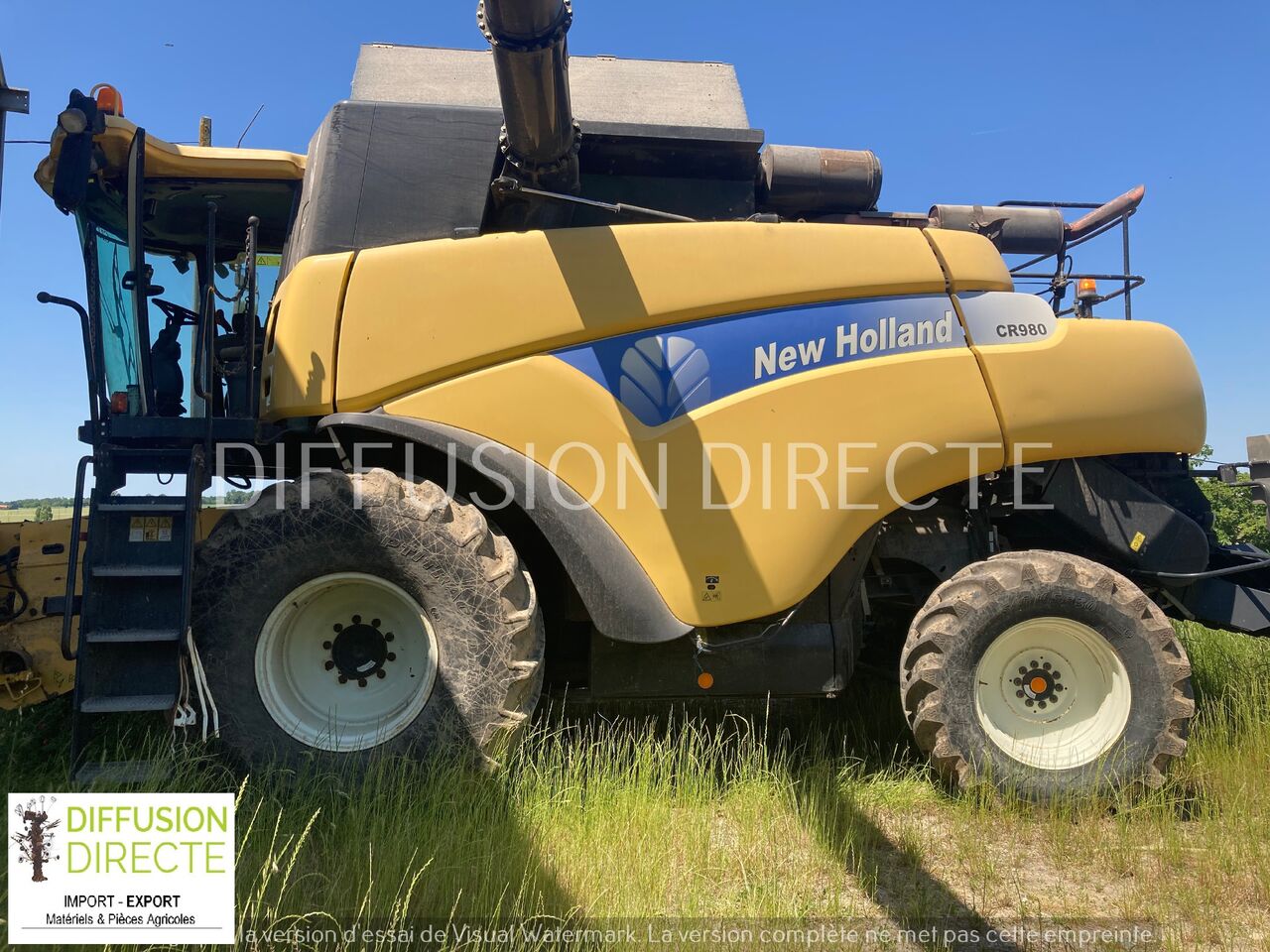 NEW HOLLAND MOISSONNEUSE CR 980