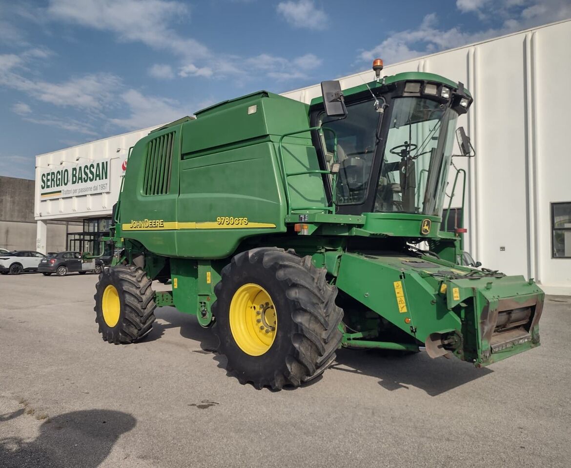 JOHN DEERE MIETITREBBIA CTS 9780