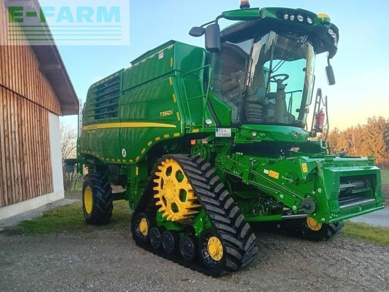 John Deere t 560 i