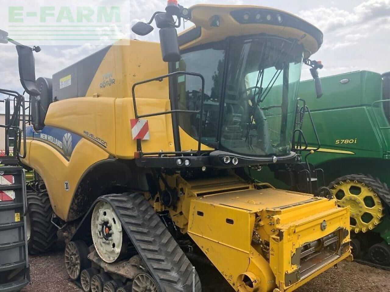 New Holland cr 9.80