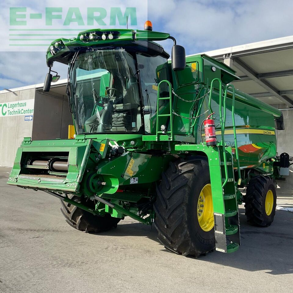 John Deere T550 i