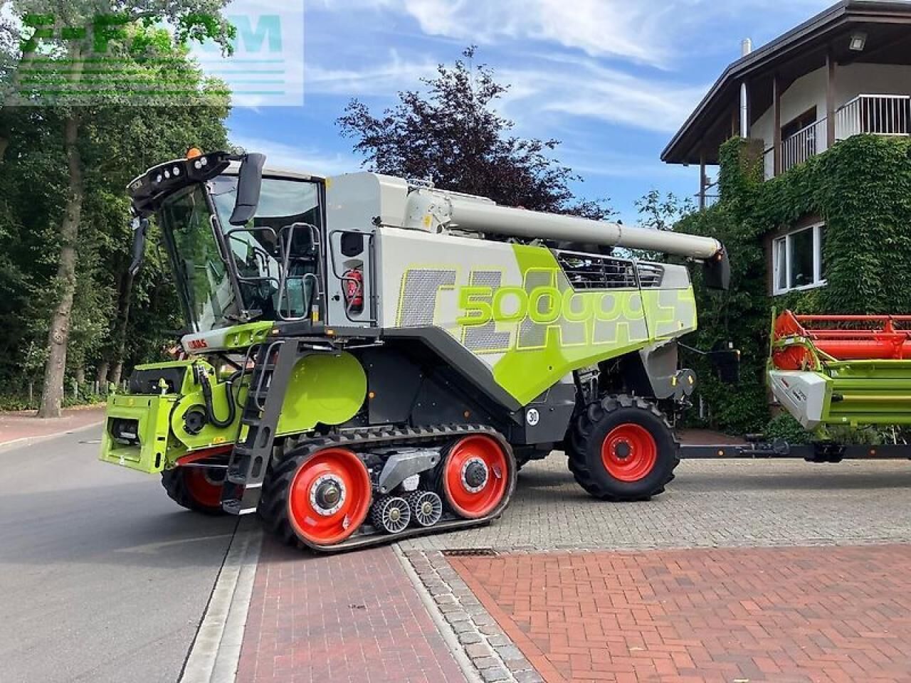 CLAAS trion 730 tt