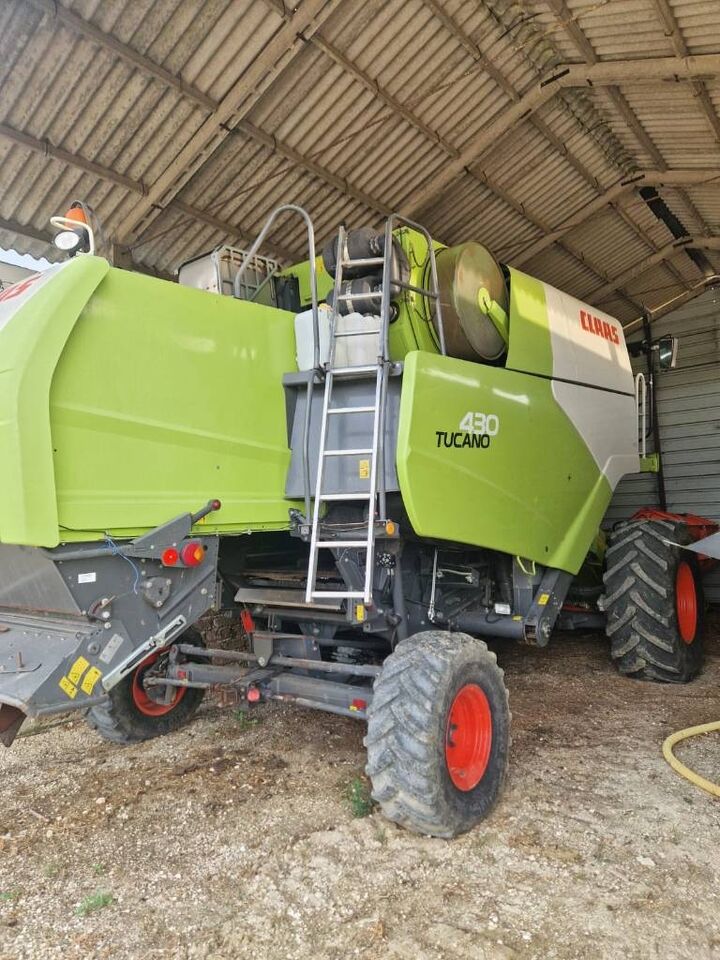 Claas TUCANO 430 MONTANA 4