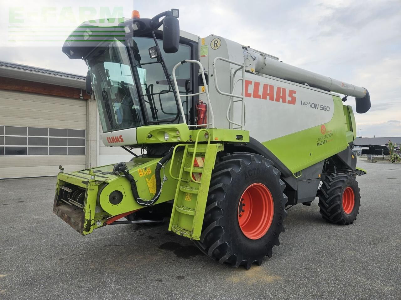 CLAAS lexion 560
