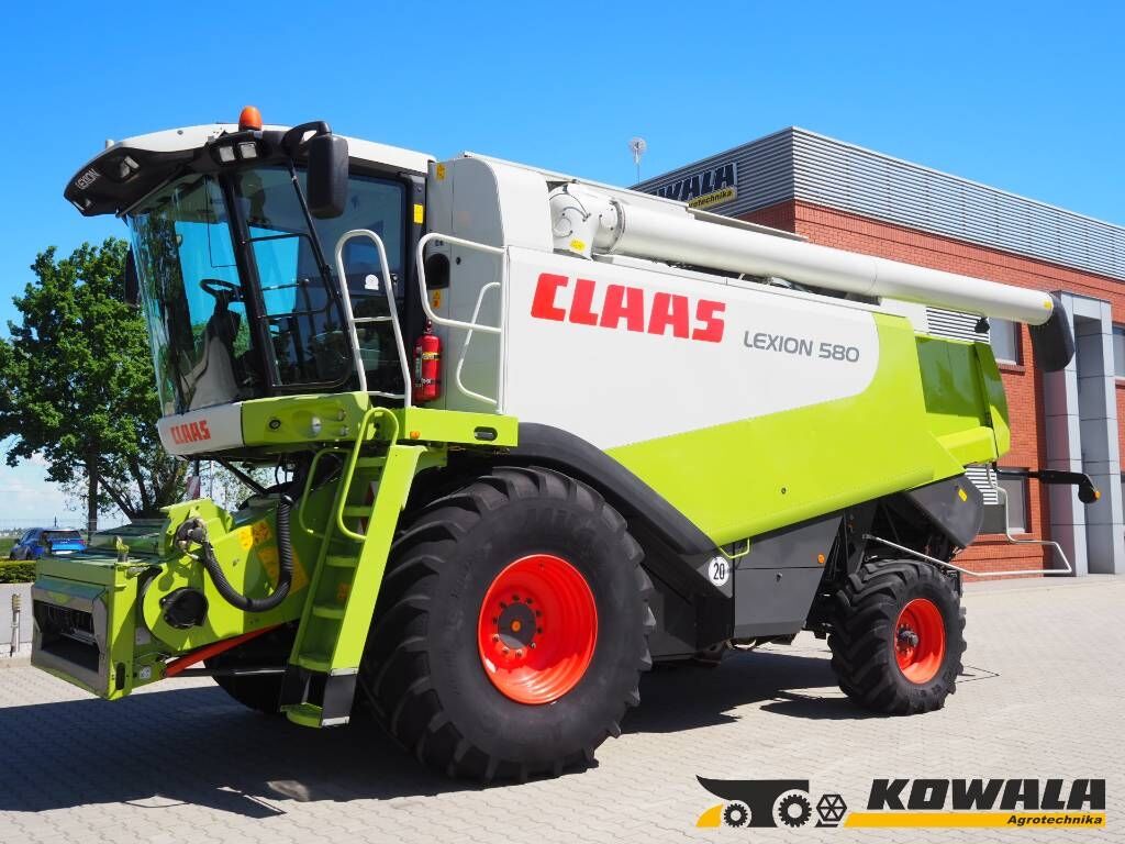 Claas Lexion 580 + V900