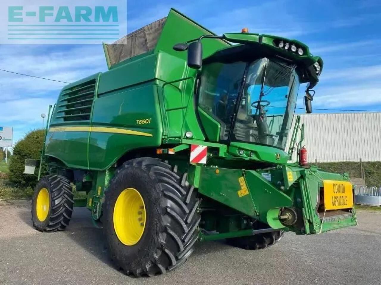 John Deere t660