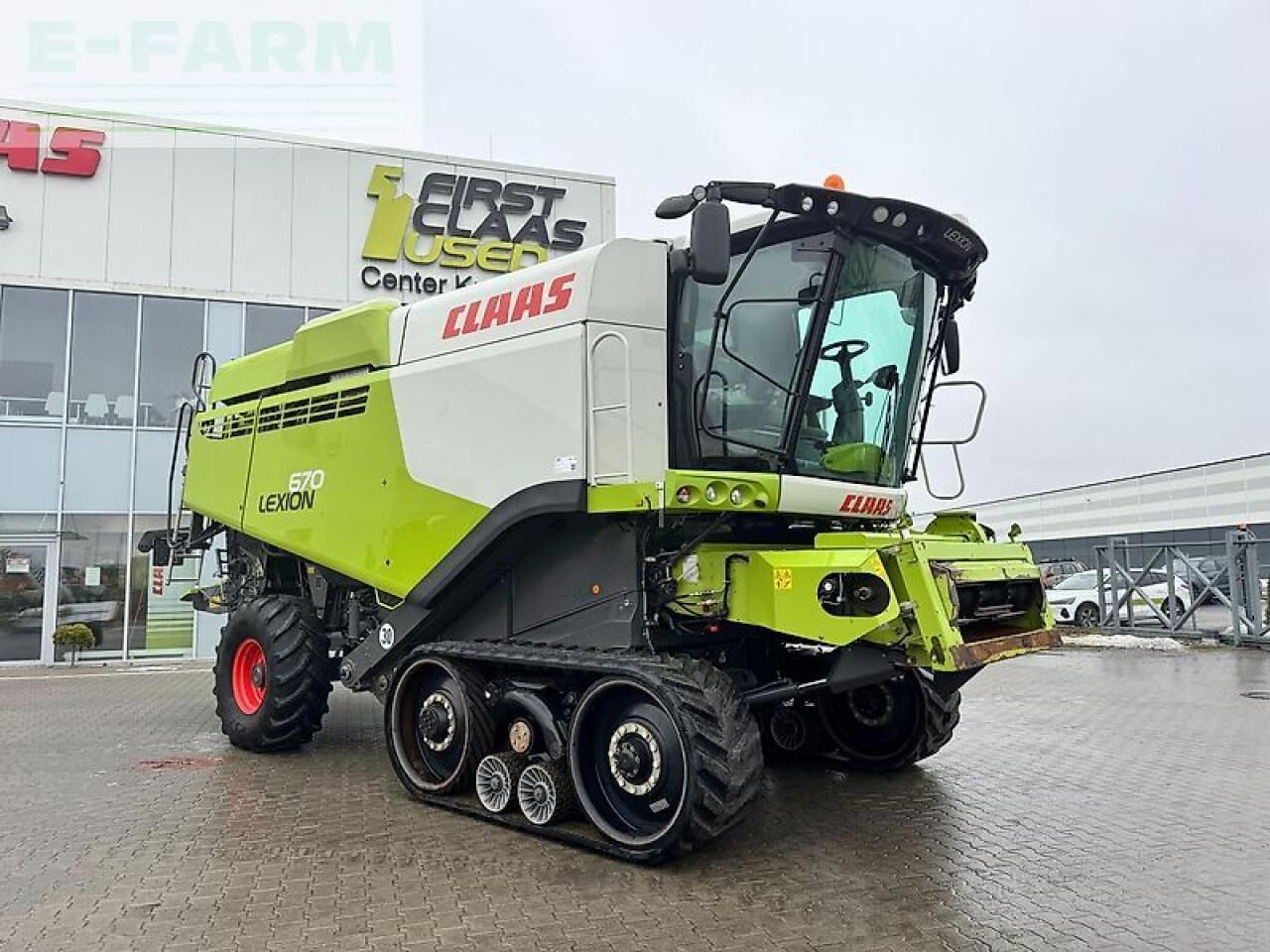 CLAAS lexion 670 tt + v770