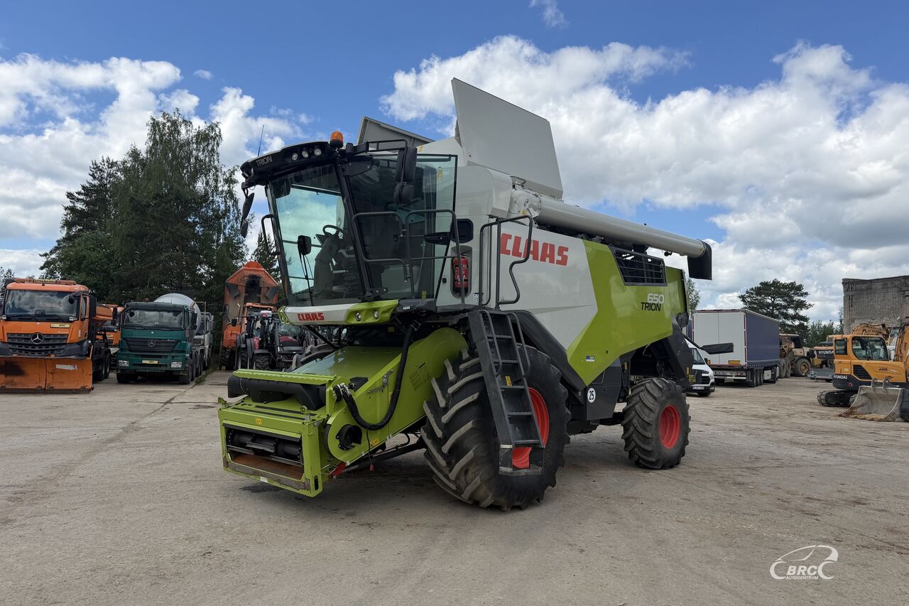 Claas Trion 650
